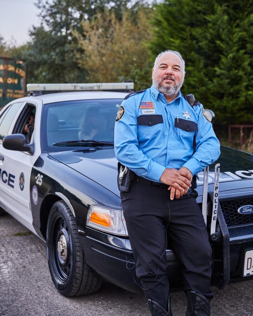 keithehyland's tweet image. Sheriff Michaels, Newton County Sheriffs Office, Arkansas, Billy Smith Film. #Billysmith #film #indiefilm #HorrorMovies #Horror #film #actor #BTS #onset 📸 Sophie Traynor