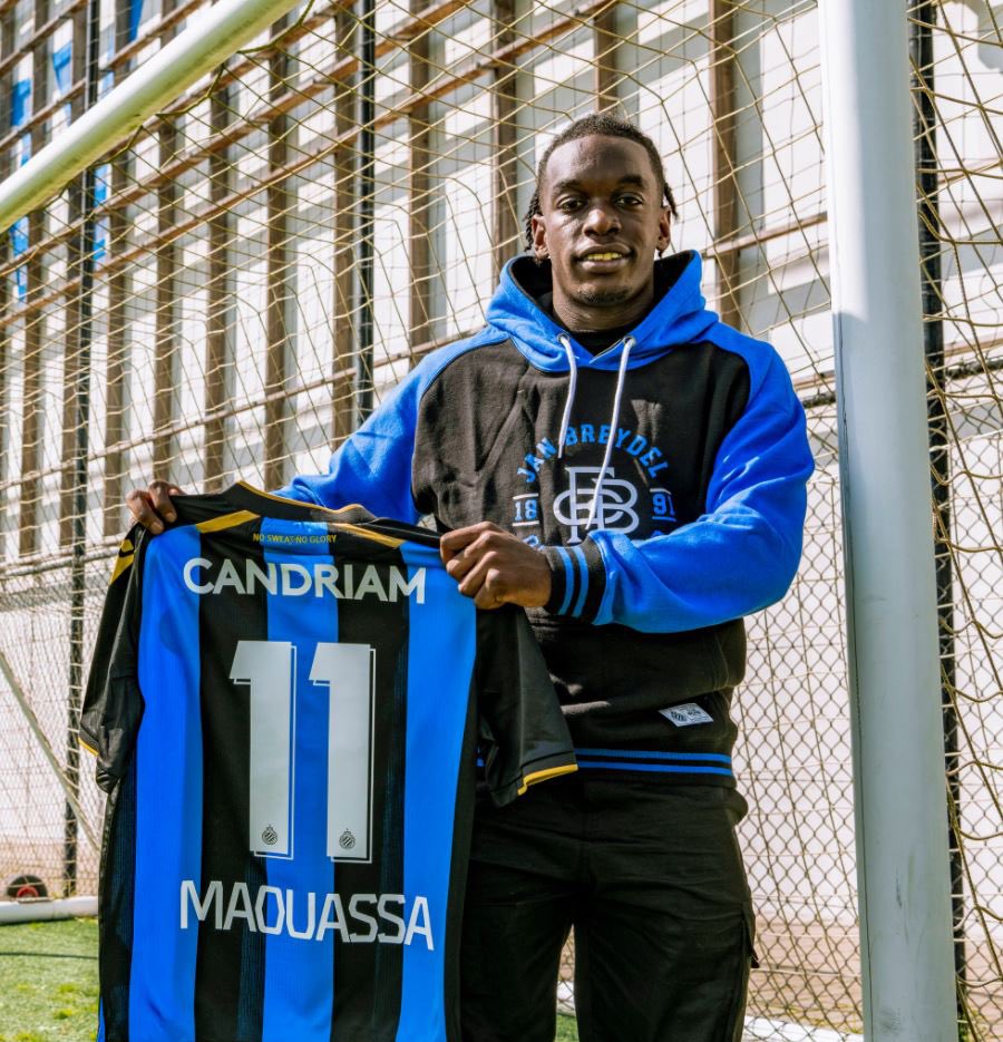 SamiixG's tweet photo. Ce joueur est ma révélation de l’année sur #FM22 une vrai machine je le conseille à tout le monde , le combo @maouassa17 + live de @WarkikTV 😍 https://t.co/EQ70PyaKPH