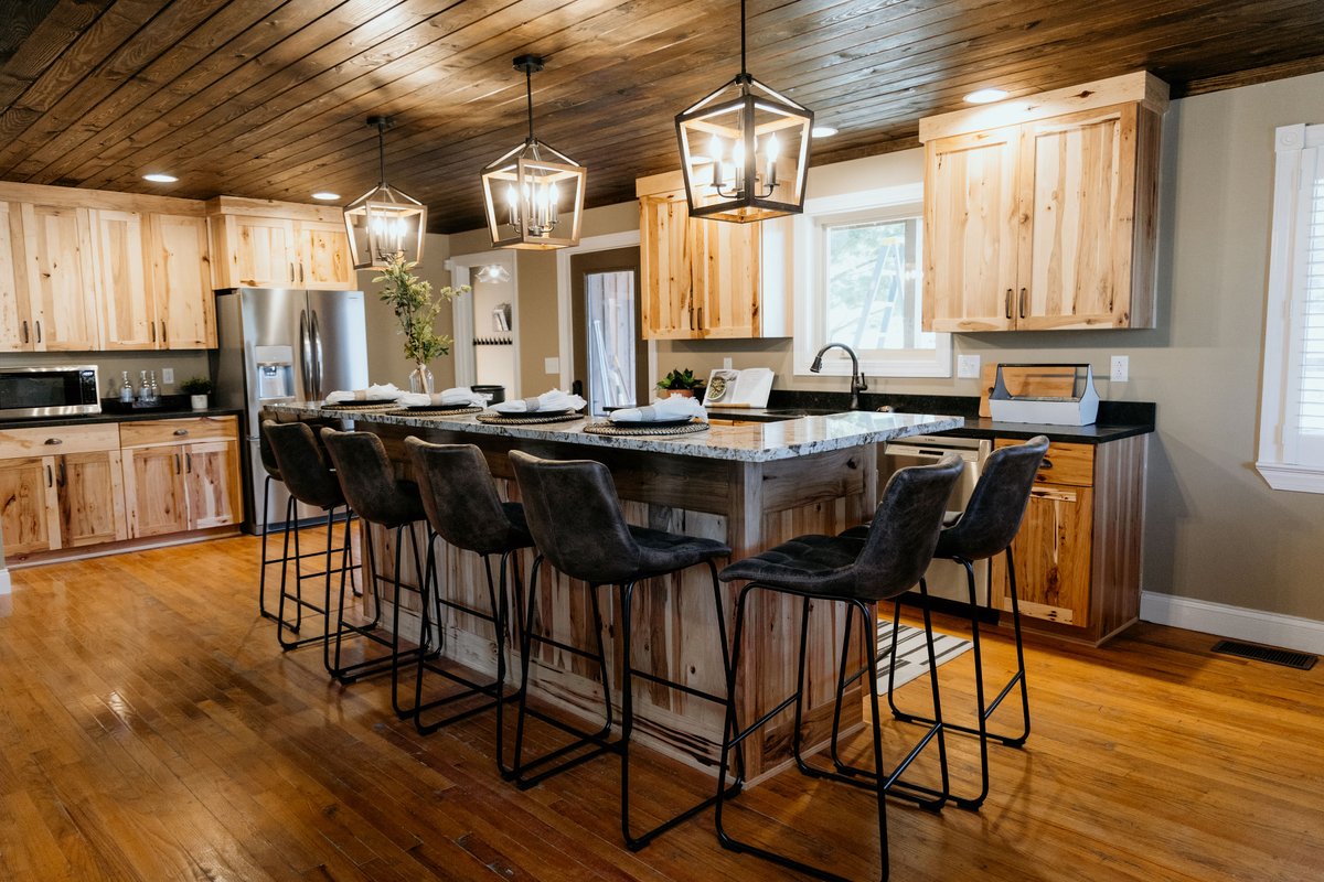 Dant Crossing tweet media