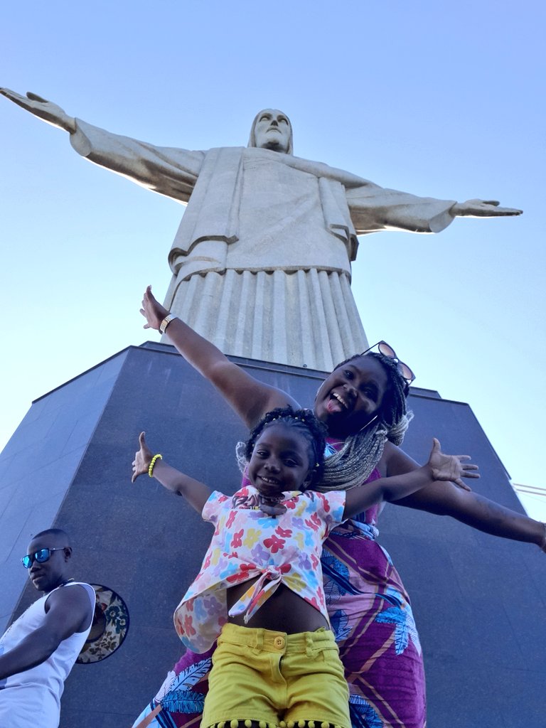 lu_vicente20's tweet photo. Gratidão pelo dia de hj 💗🥰
#cristoredentor https://t.co/PlUDmW17eh