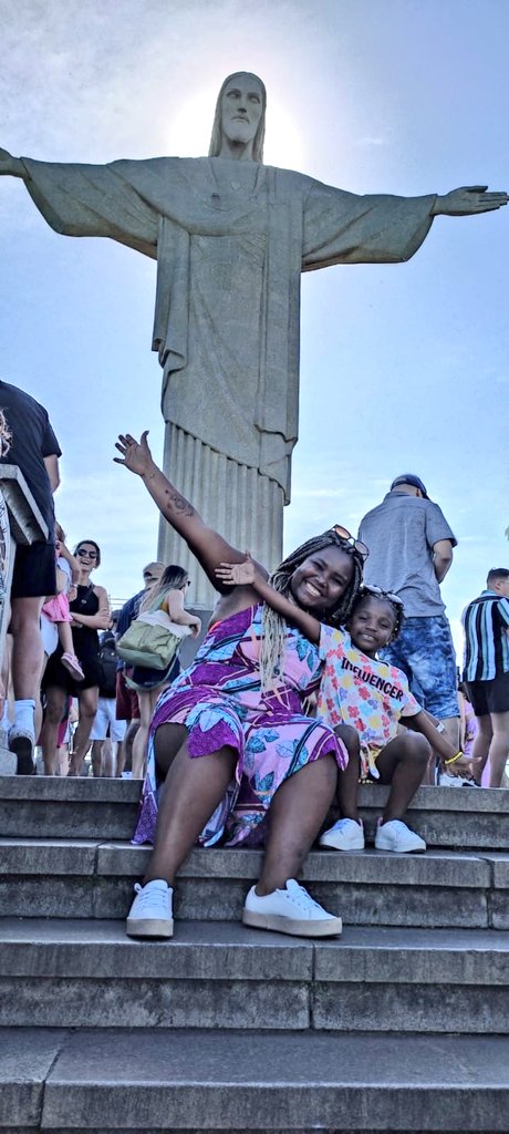 lu_vicente20's tweet photo. Gratidão pelo dia de hj 💗🥰
#cristoredentor https://t.co/PlUDmW17eh