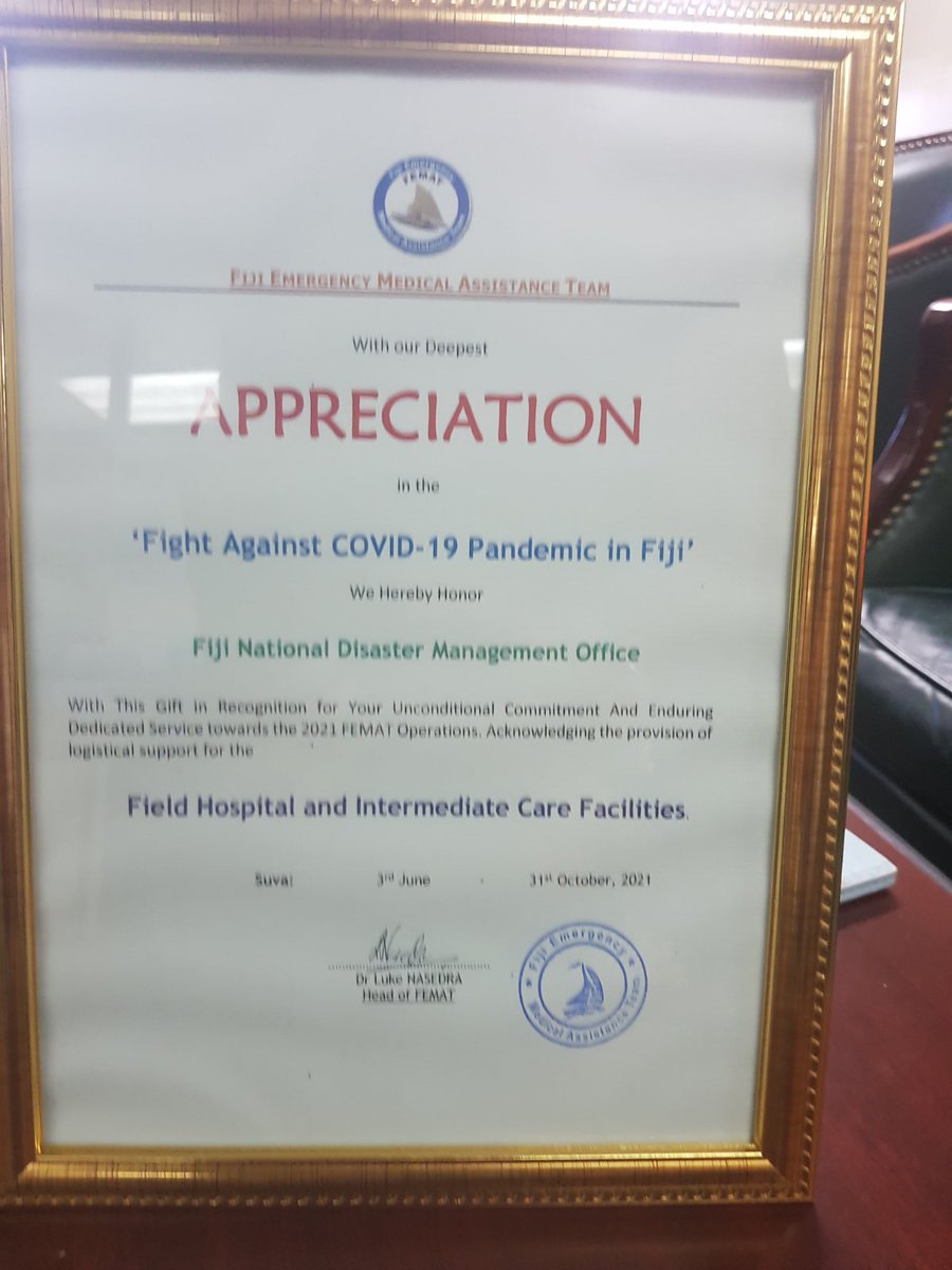 FijiNDRMO's tweet photo. Kudos to the 🇫🇯 #FEMAT team for their recognition of @FijiNDMO's assistance &amp; support towards Govt's #COVID19 operations. This morning, Director NDMO @SokoVasiti received this Certificate from the #FEMAT team as a token of appreciation.

#OnlyTogether https://t.co/bcu415fDxl