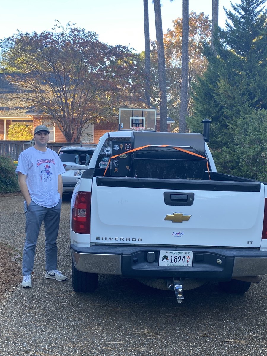 fletch38blues's tweet image. Great day when one of your son arrives home for Thanksgiving with a serious smoker on board for the bird  du jour.  🍻💰🦃🙏