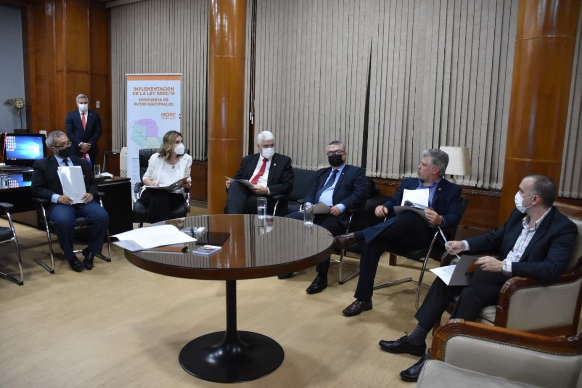 antsv_py's tweet photo. La Directora Ejecutiva de la ANTSV, María del Carmen de Porro, en la fecha mantuvo una amena reunión con Ministros y Viceministros que forman parte del Directorio.

#ParaguayDeLaGente 🇵🇾
#UnidosPorLaVida 🔶 https://t.co/UDs5sFljqH