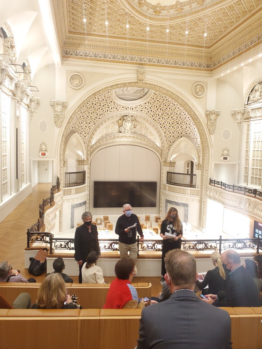 Shawmut_Builds's tweet photo. #ShawmutProud to be part of the @AIALosAngeles tour of the #ShawmutBuilt Tower Theatre. Thank you Gruen Associates and @HRGpreservation for sharing how the renovation of the 1927 theater transformed it into an impressive, dramatic tech retail store in the #HistoricCore of #DTLA. https://t.co/Hy3IUYElXh