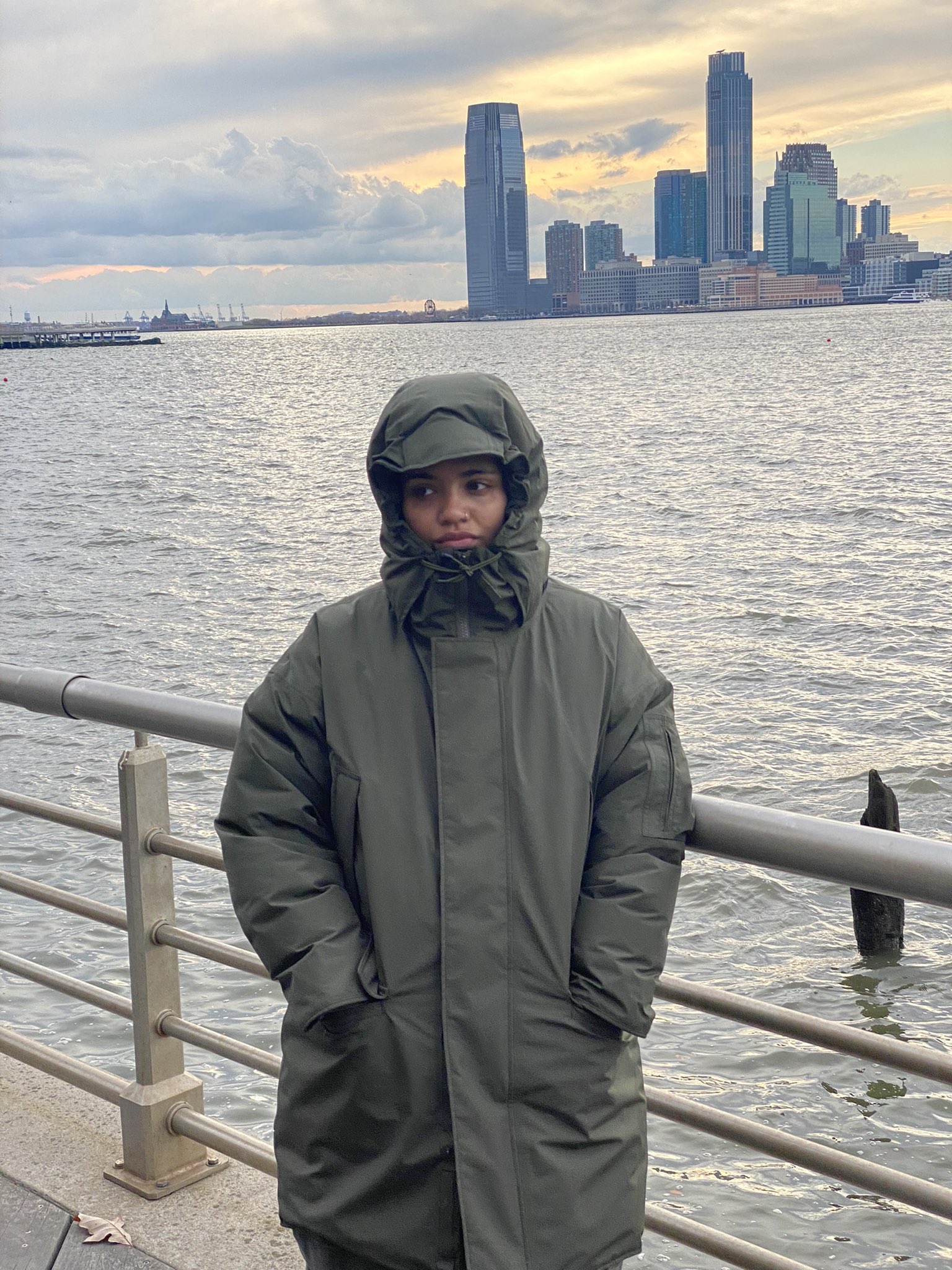 nanamica GORE-TEX Long Down Coat | loja.kimonosaraujo.com