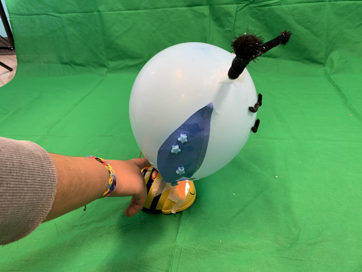 Thea Clark tweet media