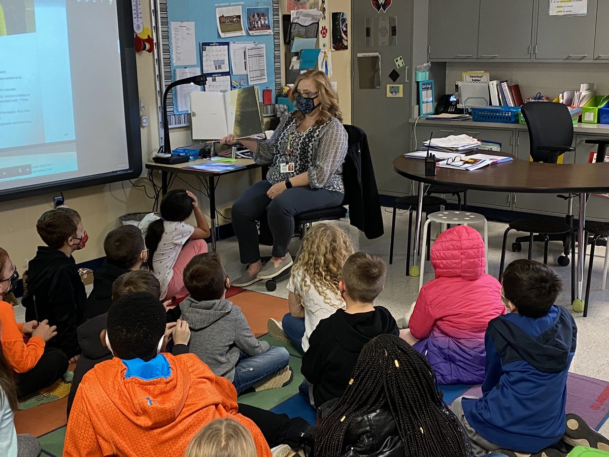FCPS_SWilson's tweet photo. AEW fun! STEM activity using the story How to Catch a Turkey as inspiration. We also had a mystery reader…..Mrs Robertson! @PrincipalRfcps @CMESLions #cmeswins #teamcmes https://t.co/Vay1C2k3id