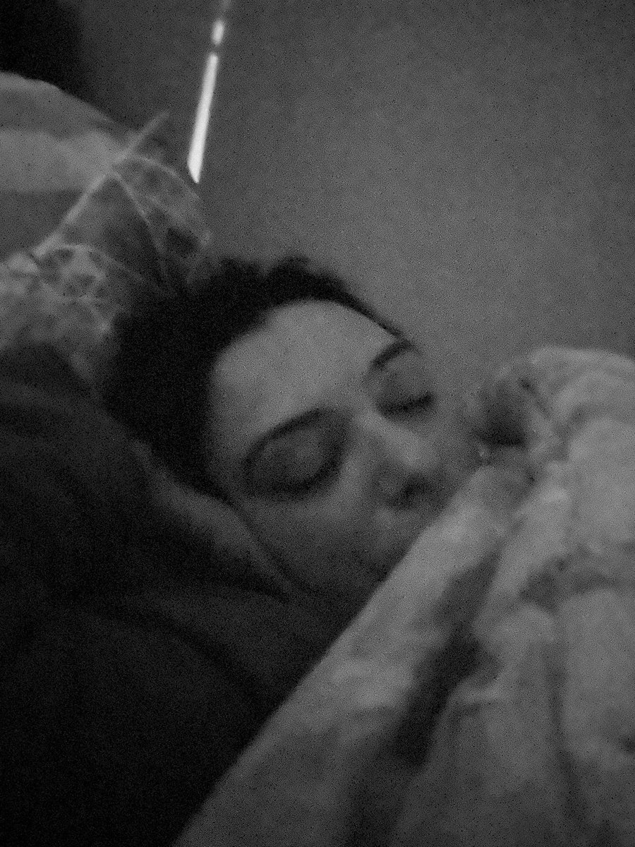 Sen benim gökyüzümsün be kadın .