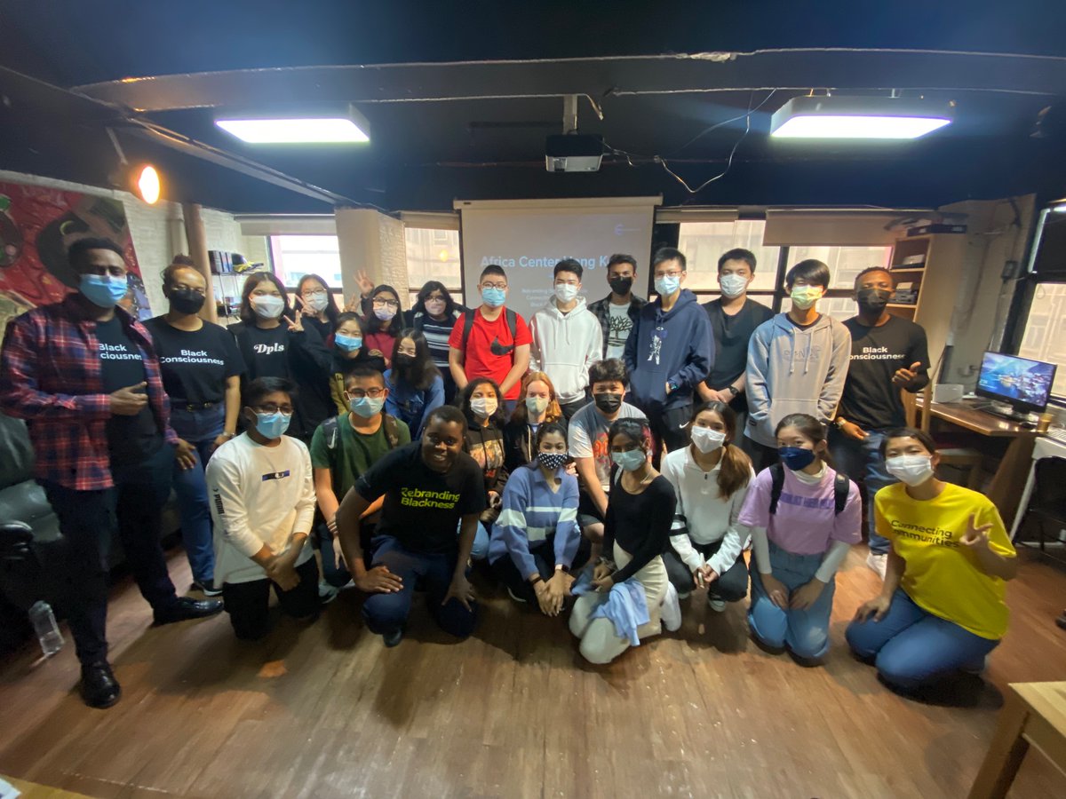 KimberlyW08's tweet photo. The students are ready for another exciting day at the Africa Center HK! #Africacenterhongkong @OELPAIS @wing_mwing @aishongkong #FG2L2021 #OELP #UNSDs #Beyondtheredbricks https://t.co/UipUwFxZ0s