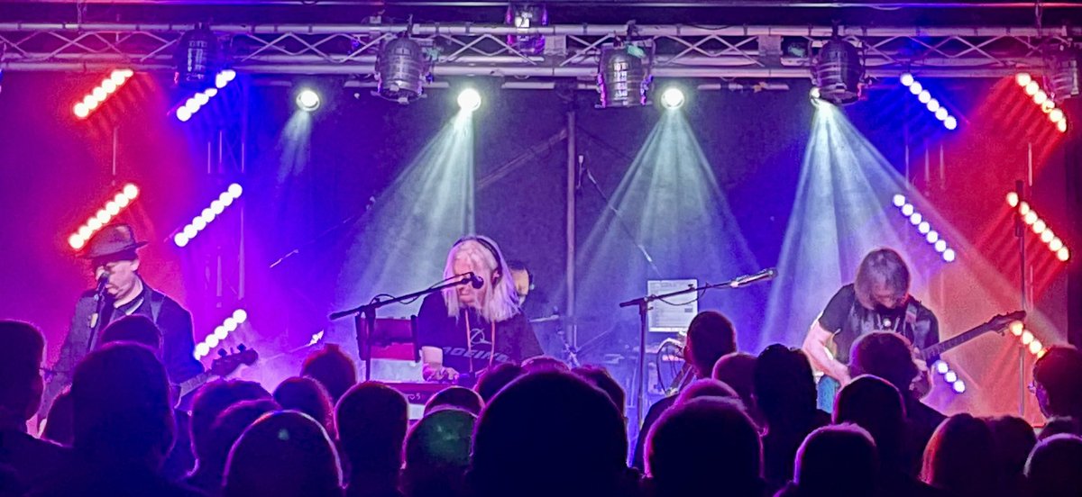 ⁦<a href="/Lifesigns_uk/">Lifesigns</a>⁩ just terrific again in MK tonight. Fortitude even better live - one of the best slices of prog written since the 70s! Timely for ⁦<a href="/ProgMagazineUK/">ProgMagazineUK</a>⁩ awards! And enjoyed support from  ⁦<a href="/blackheartorch/">The Blackheart Orchestra</a>⁩ too.