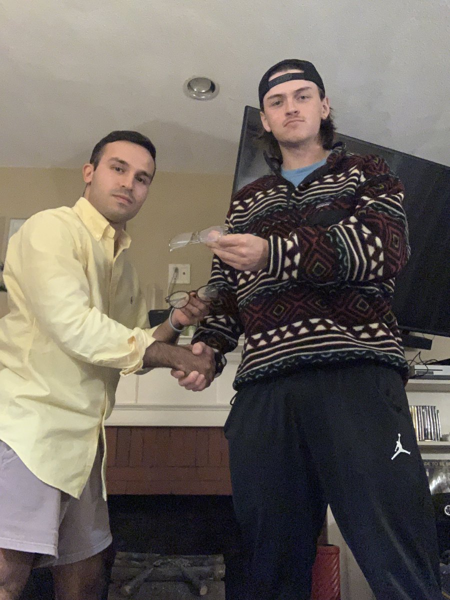 austinfrankln's tweet photo. Work from home grinded from 7am-7pm with this guy and he wanted to do a blue light glasses swap😂🤣 Game recognizes game. 🤝@amirdaouk #business https://t.co/kLtF7Ih1cY