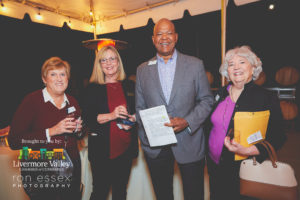 livermorechambr's tweet photo. Thank you so much to both @FremontBank and @McGrailVineyard for co-hosting the November 2021 after-hours business mixer.
Check out the blog post to see tall the pictures at https://t.co/5WaXE0Kz5t
Photos provided by Ron Essex Photography.
#LVCC #BayAreaCommunity https://t.co/nSAlwRvOA0
