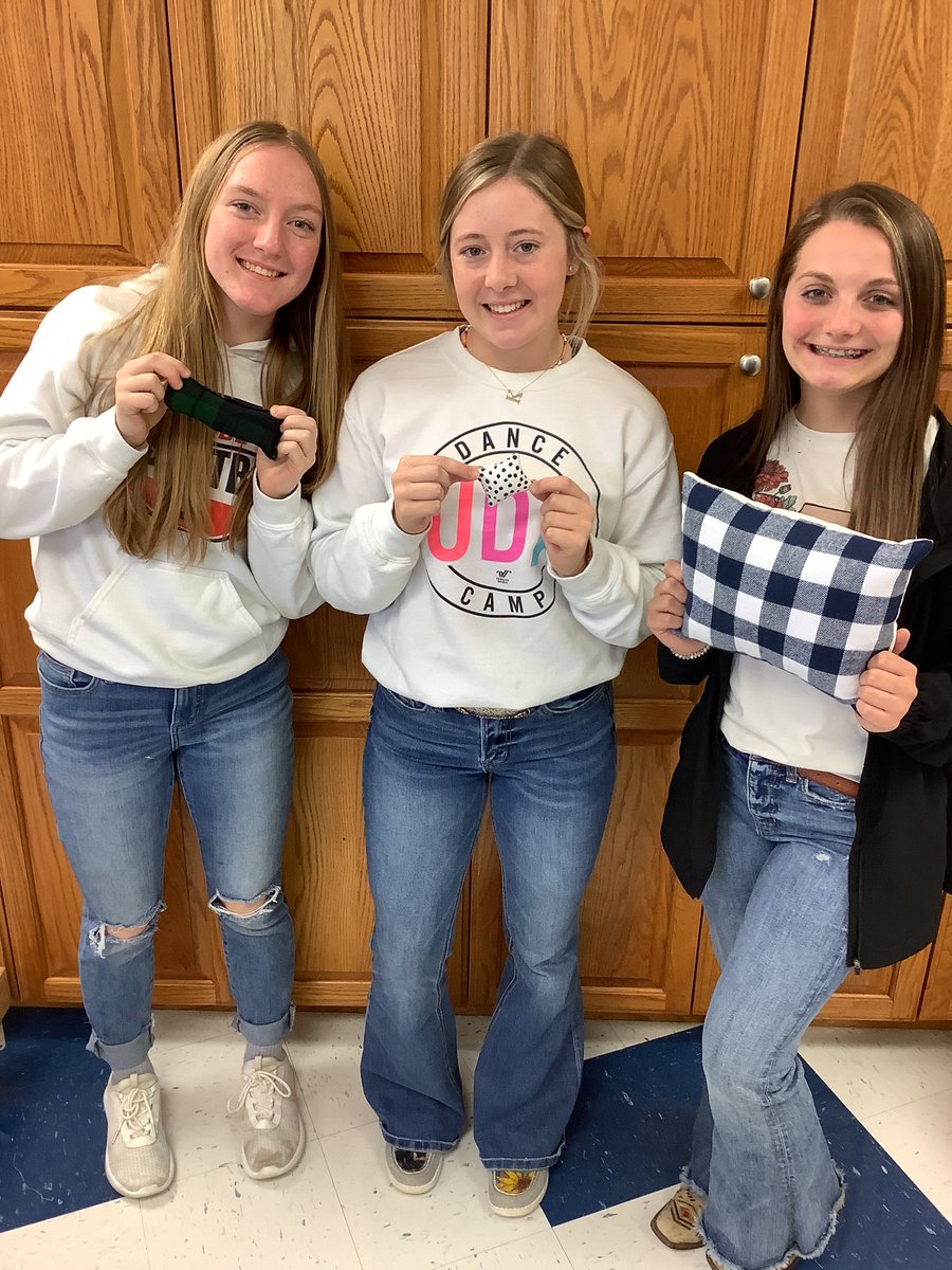 MrsYzar's tweet image. Intro. students creating their own product designs as they learn to use our sewing tools… 4 patch pillows coming soon!

#ksfcsed #design #rotarycutter #watchyourfingers