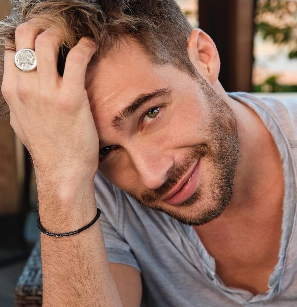 ajamagofficial's tweet photo. Rodrigo Guirao vuelve a México para protagonizar "Corazón guerrero"

https://t.co/HJRBGdhiey

#rodrigoguirao #actor #LasEstrellas #telenovela #CorazonGuerrero @RodrigoGuiraoMx https://t.co/syf3JdMBKT