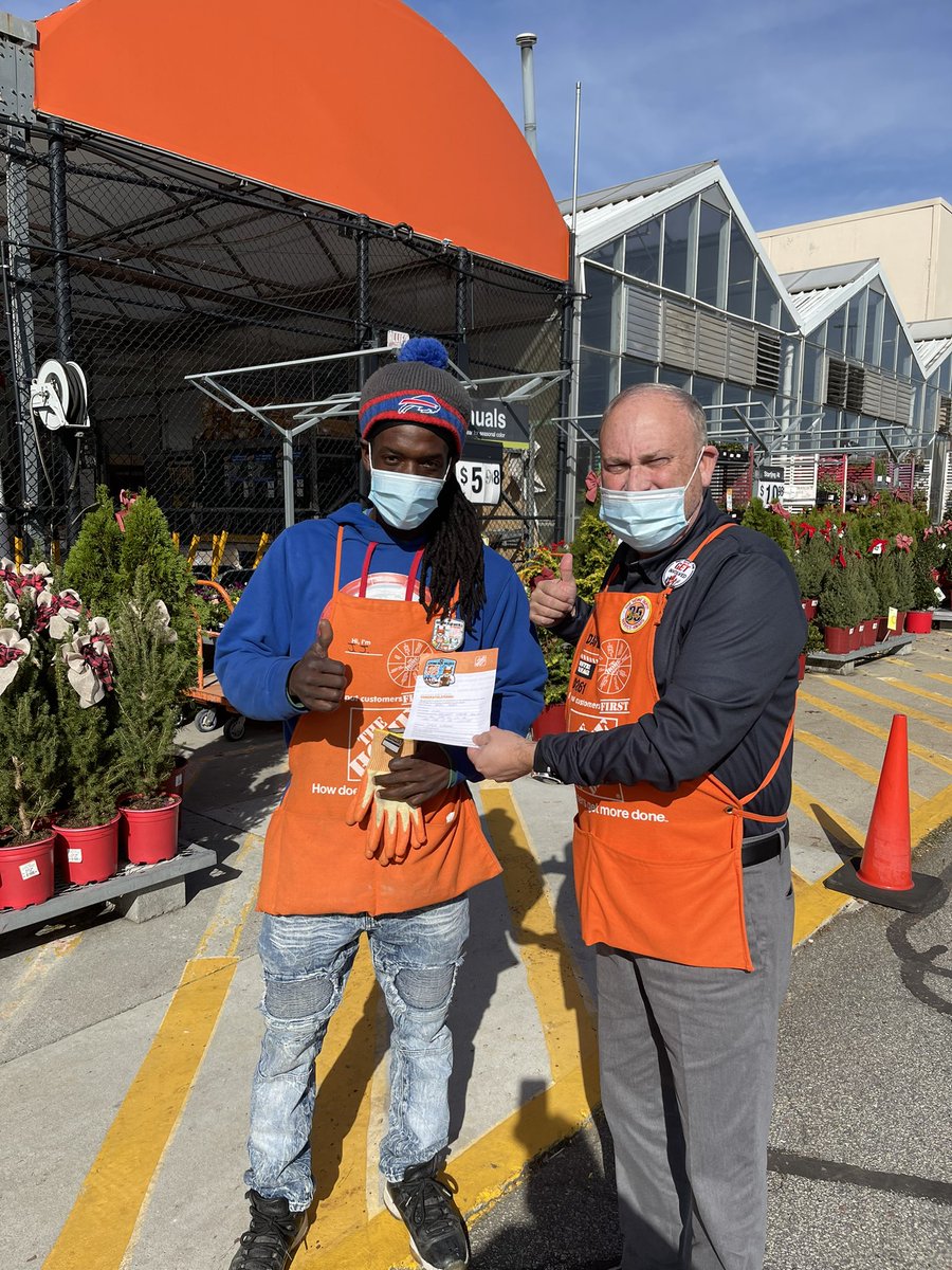 <a href="/SharptonDavid/">David Sharpton</a> recognizing D96 associate JJ for always being engaged with the customers and for just GETTING it done! <a href="/RichieOASM_0110/">Richard dewitt</a> <a href="/DCarasquero/">Darren Carasquero</a> <a href="/QueenB87200596/">Makeba</a> <a href="/mlindsey1223/">Mandy Henry</a>