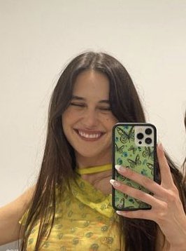 ana & the six tweet media