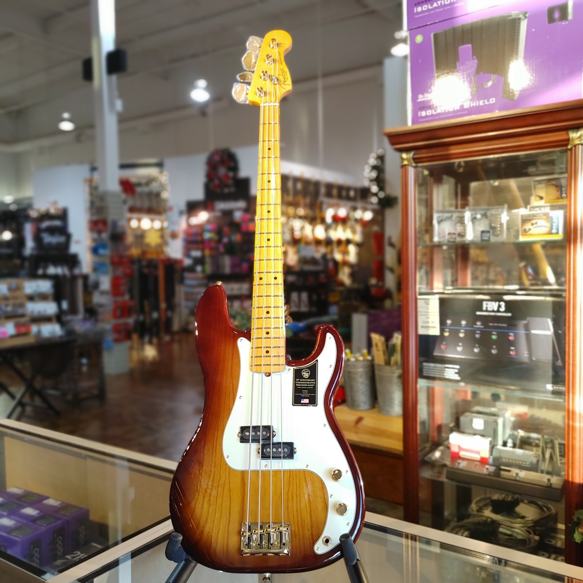 Just in- this Fender 75th Anniversary Commemorative Precision Electric Bass Guitar!  
bit.ly/3xejsOQ