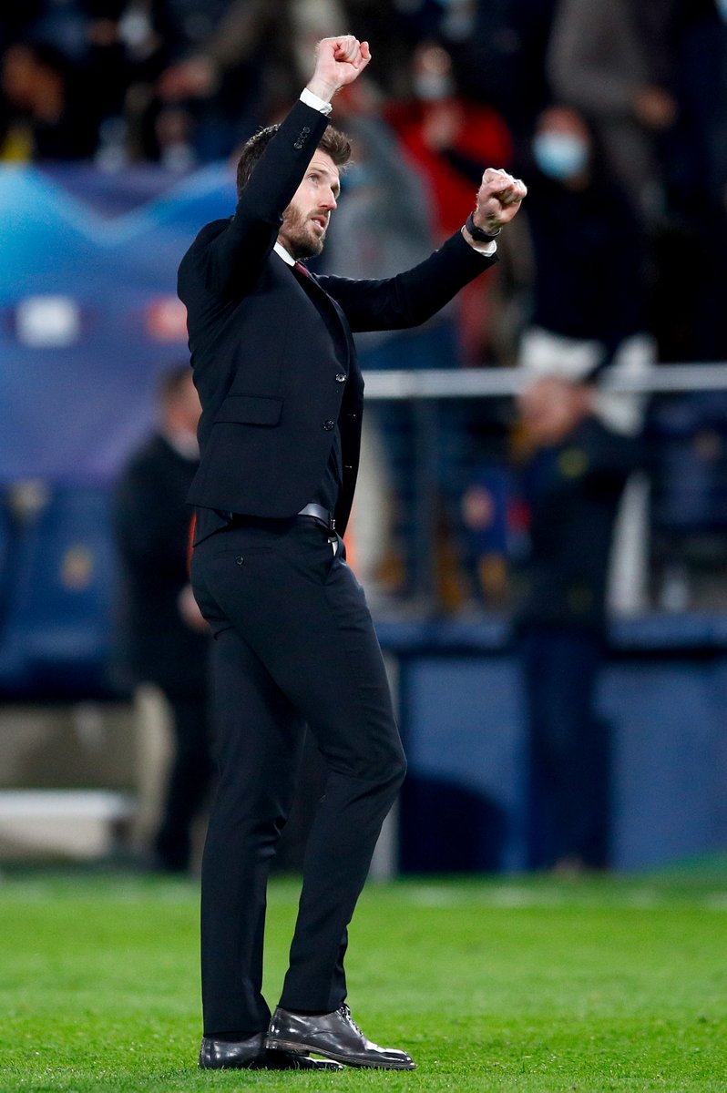schalke_usa's tweet photo. Congratulations to my beloved MANCHESTER UNITED for its huge 2:0 win at Villarreal CF today in #UEFA #ChampionsLeague action! Michael Carrick's debut as caretaker manager is a big success! I love it! #GloryGlory #ManUtd #MUFC #UCL #RedDevilsPride #FootballIsLife ⚽️🥰♥️👍 https://t.co/fcwdfAVA8Q
