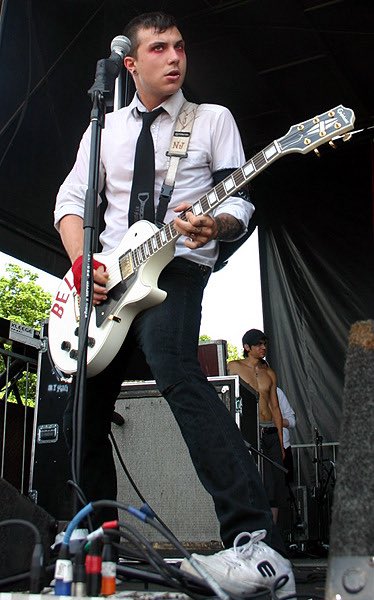 gerard way & frank iero / vans warped tour pompano beach, FL. 6 august, 2005.