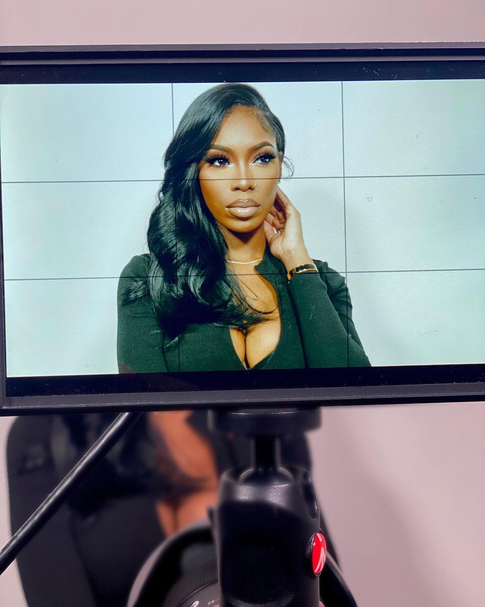 bysharalaurie's tweet image. Click to see something pretty.