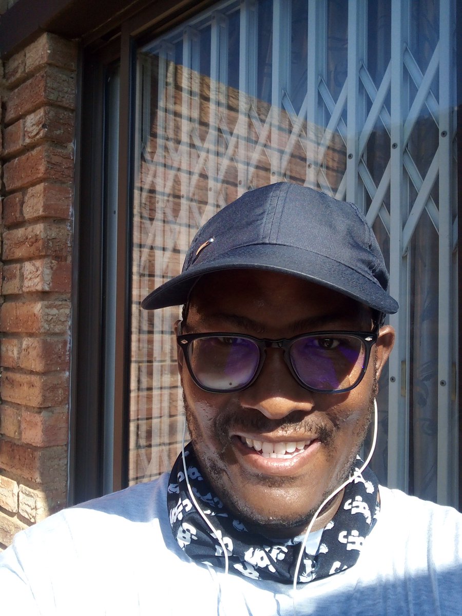 oralegacy's tweet image. It’s a brand new day, let’s live it. Remember we live everyday #orarun #netso 👊🏿👊🏿