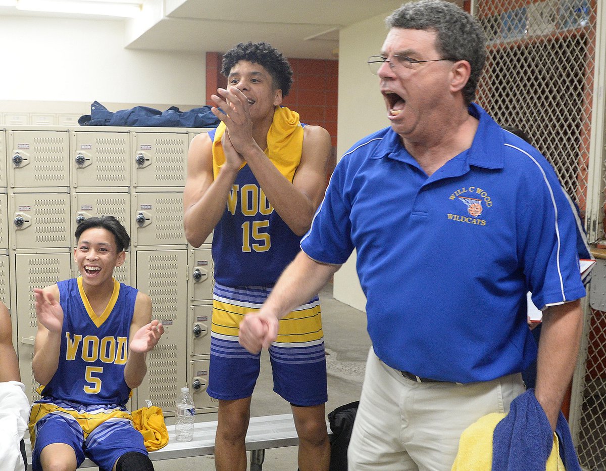 SacBee_JoeD's tweet photo. In beating Natomas 47-40, Wood HS coach Mark Wudel won his 600th game, a remarkable feat for a remarkable coach/guy.
Started career in 1984-85 at Cordova HS, then led Vacaville HS from 1999-2004 and Wood ever since. Impacts lives @Wood_Athletics @cifsjs
File photos: @jbrosenbaum https://t.co/4vpMAHiRM7