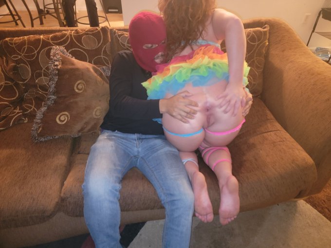 About to fuck this dude ♡♡ https://t.co/nNrUK7xMVv<a href="/tag/public"class="tags"><span>#public</span></a><a href="/tag/audience"class="tags"><span>#audience</span></a>
