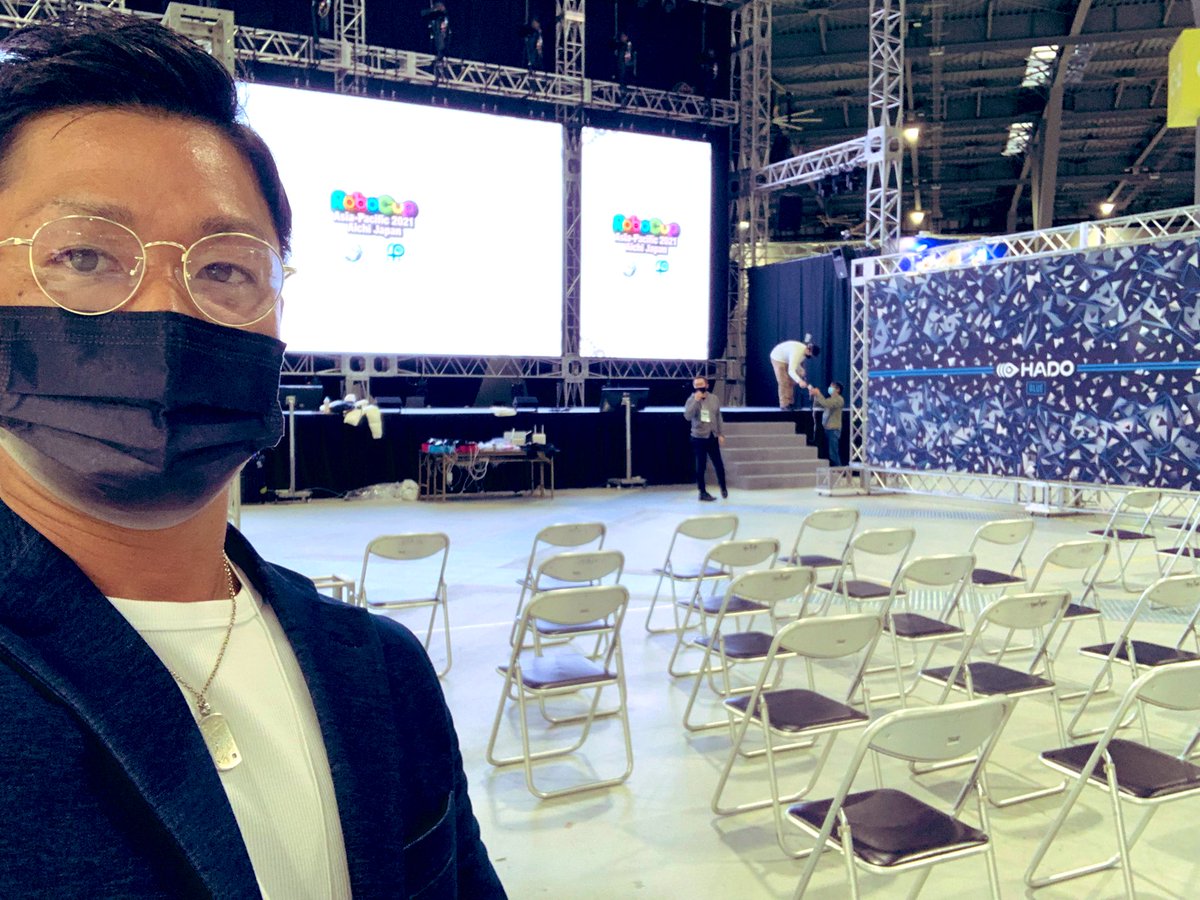 youyaa0816's tweet photo. 明日から4日間！
愛知のセントレア空港すぐの国際展示場のメインステージにてHADOイベント^ ^
楽しみながら、HADOを盛り上げていきます😉
#HADO https://t.co/gCRnaRYX2f