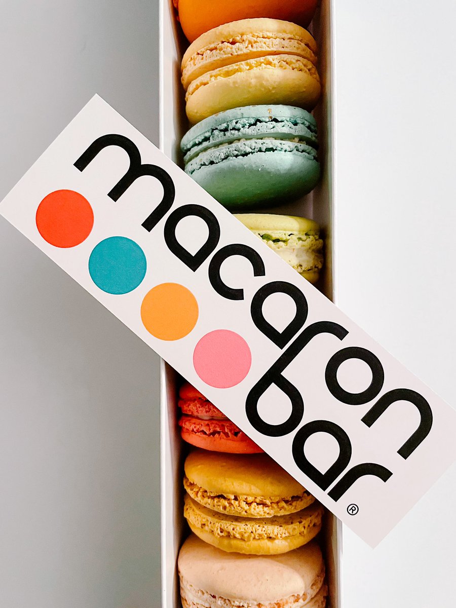 bfeigenbaum's tweet photo. My dad bought me macarons as a “Welcome Home,” and customized the box by removing the chocolate ones and replacing them with my favorite flavors ♥️😭 https://t.co/fywTc2Ucc5