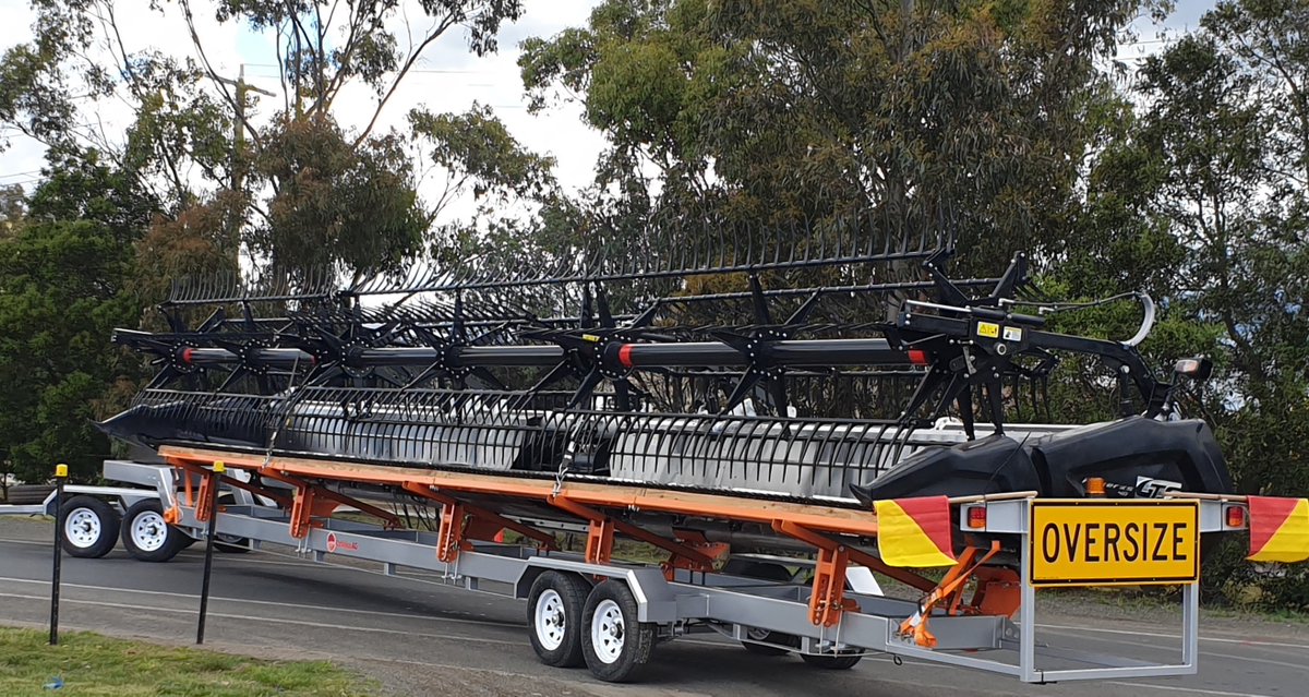 OzAG_Machinery's tweet photo. GTS Flexer XS 40ft Flex Front hits the road the maiden voyage.
#werefarmerstoo #ozvalue #GTS #flexfront #flexerXS #40ft #oftm #customcombtrailer #harvest21 #demo #flex #fonts #servicetruck #demoday #mallee #demodays https://t.co/EzIm2itLze