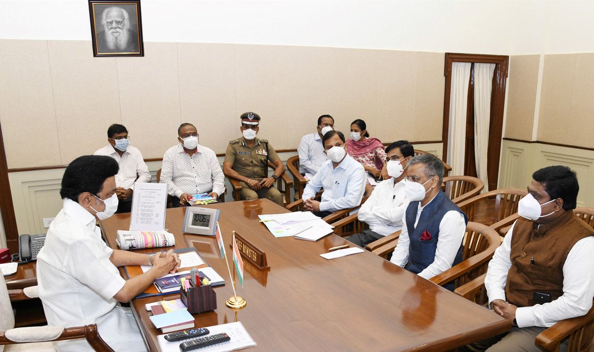 இலங்கை நாட்டிற்கான இந்தியத் தூதர் திரு. கோபால் பாக்லே அவர்கள் மாண்புமிகு முதலமைச்சர் <a href="/mkstalin/">M.K.Stalin - தமிழ்நாட்டை தலைகுனிய விடமாட்டேன்</a> அவர்களை சந்தித்துப் பேசினார்.