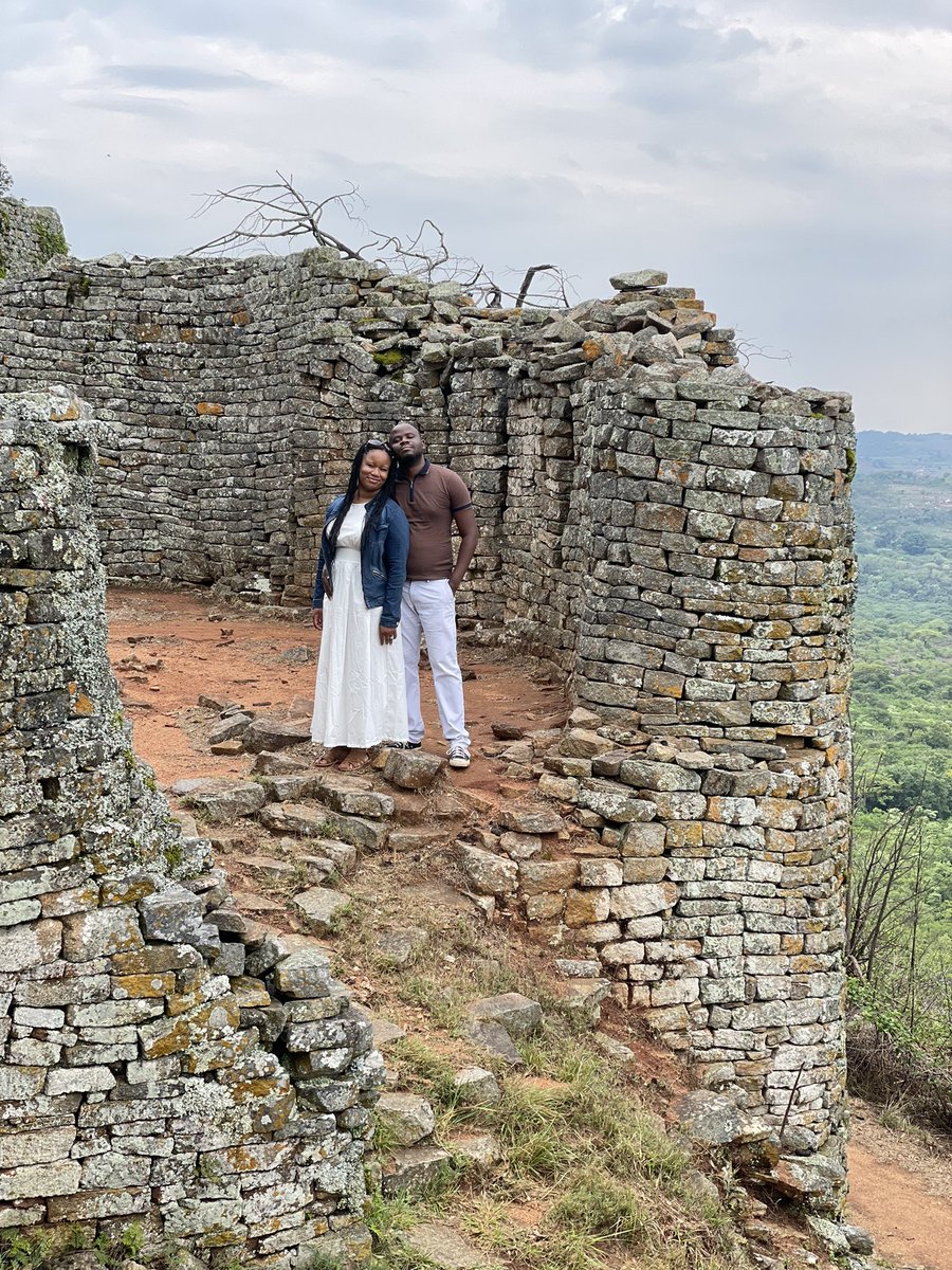 valezinhumwe's tweet photo. #VisitZimbabwe #TravelZimbabwe #ExploreZimbabwe #GreatZimbabwe #Matobos #ZimTourism
Zimbabwe is a beautiful country ๐ฟ๐ผ https://t.co/xYUZp2lF5e