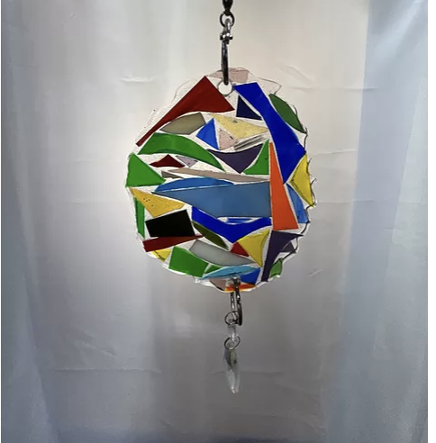 AmandarinDesign's tweet photo. Resin and Glass Spinning Suncatcher.

https://t.co/1M5jVTV8cv

@amandarin.design https://t.co/5B5MVHUimL