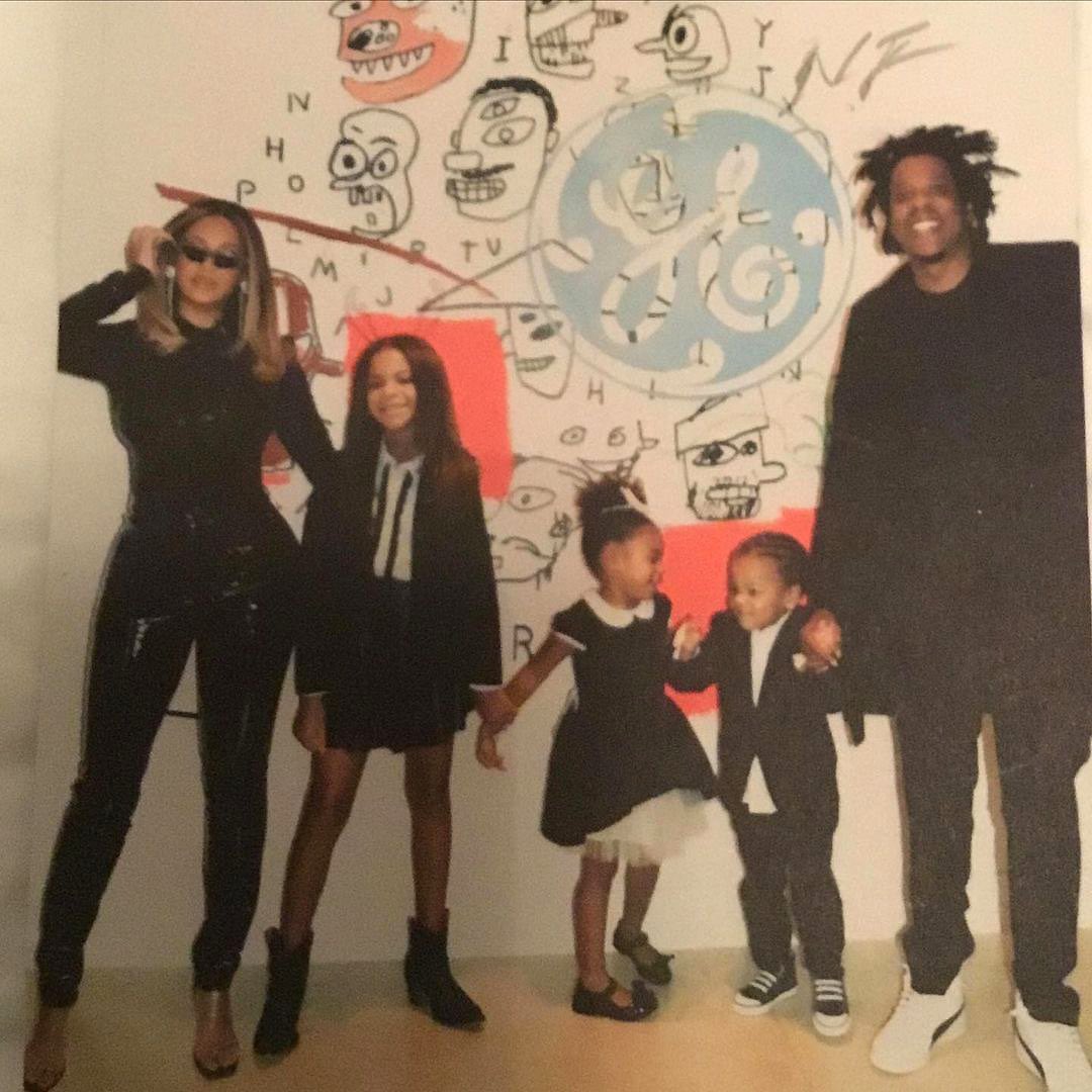 ‘Got all my family by my side…’🎶🎶🎶 Be Alive- Beyoncé