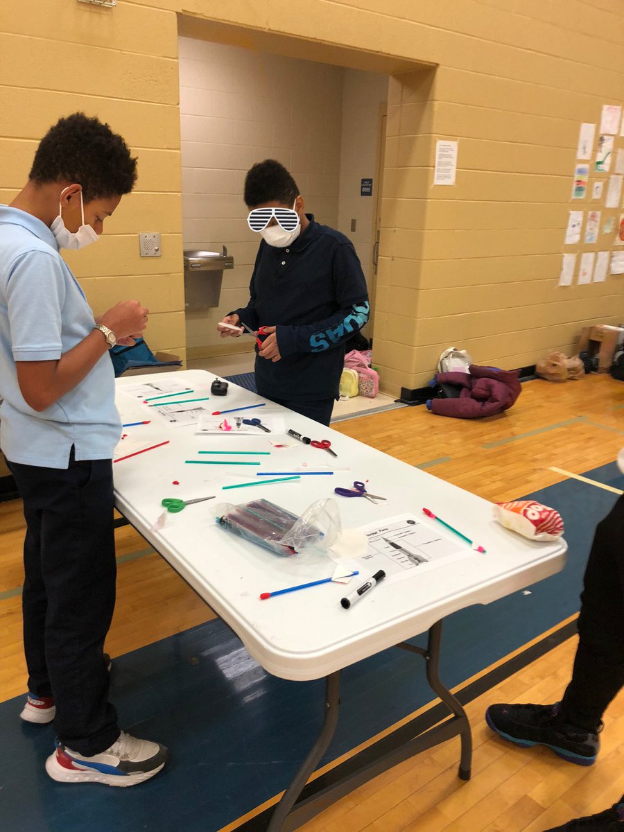 lylesle1's tweet photo. Fall Festival at Bond Hill Academy 🍁ELA Stations, Designing Straw Rockets, Jenga, and a Math Fact Relay!! Ss had fun while learning 😁 @IamCPS @Liz29401 #CPSMathandMe #PreparingStudents4Life https://t.co/ijyxiJmojx