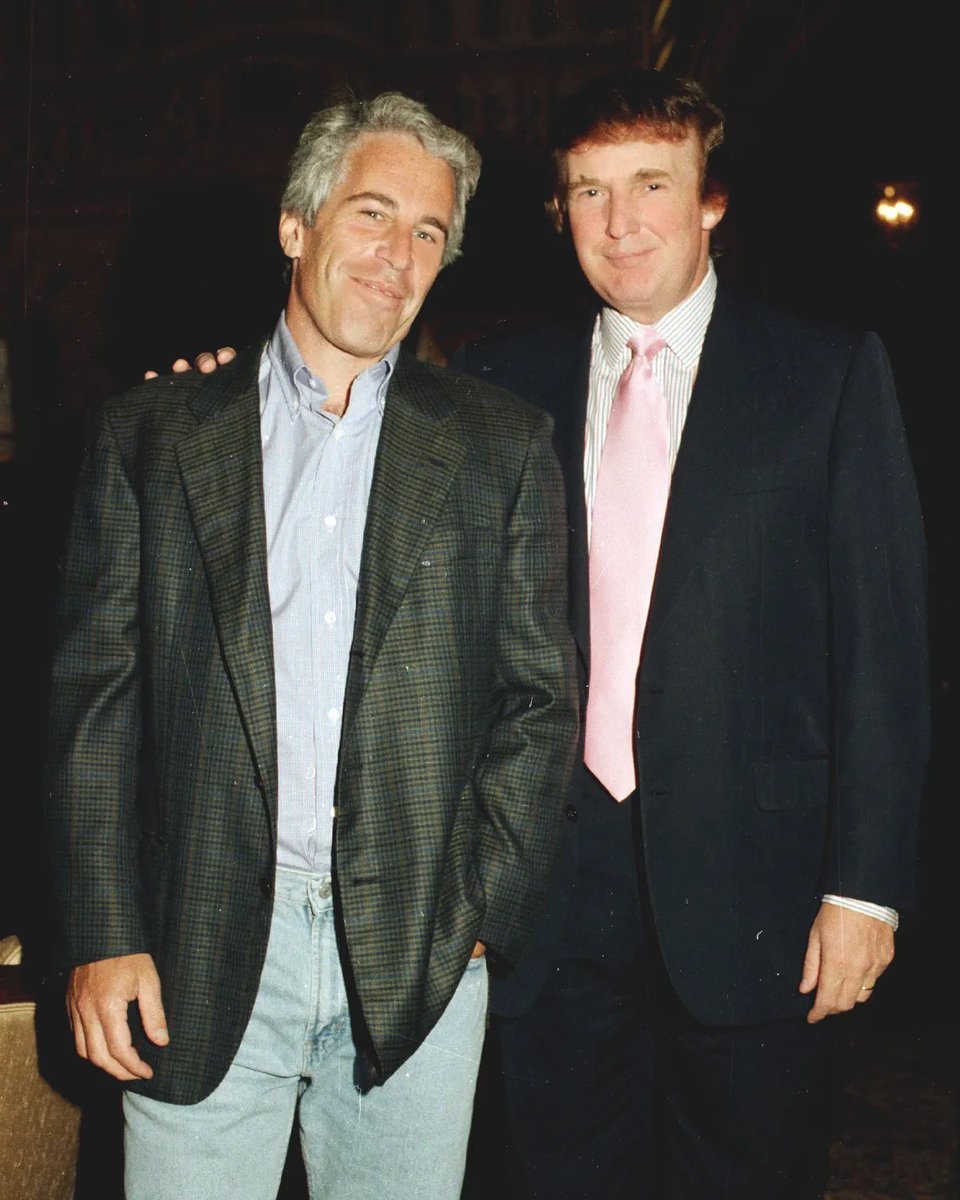 AreShilling's tweet photo. @Lukewearechange Don’t forget this guy!!! https://t.co/tIfSkUp6FV