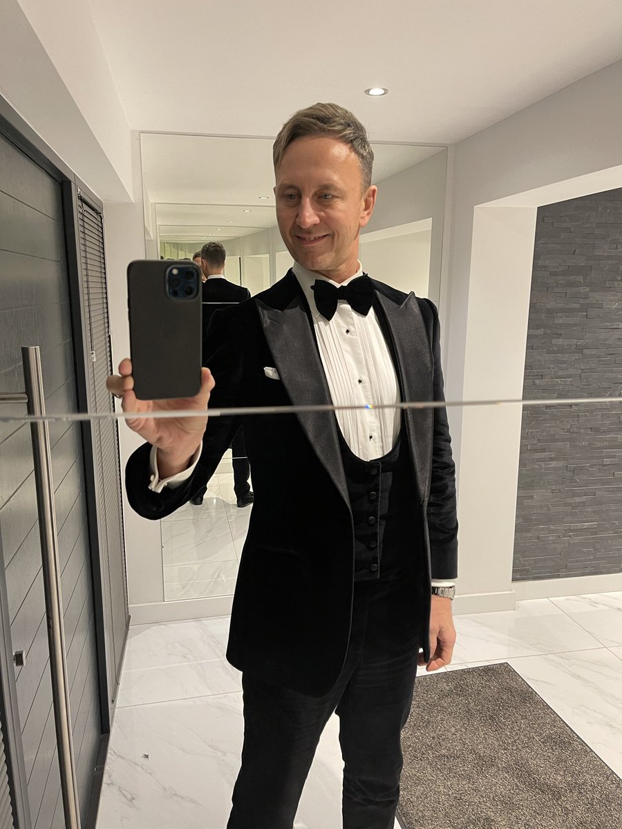 Ian Waite tweet media