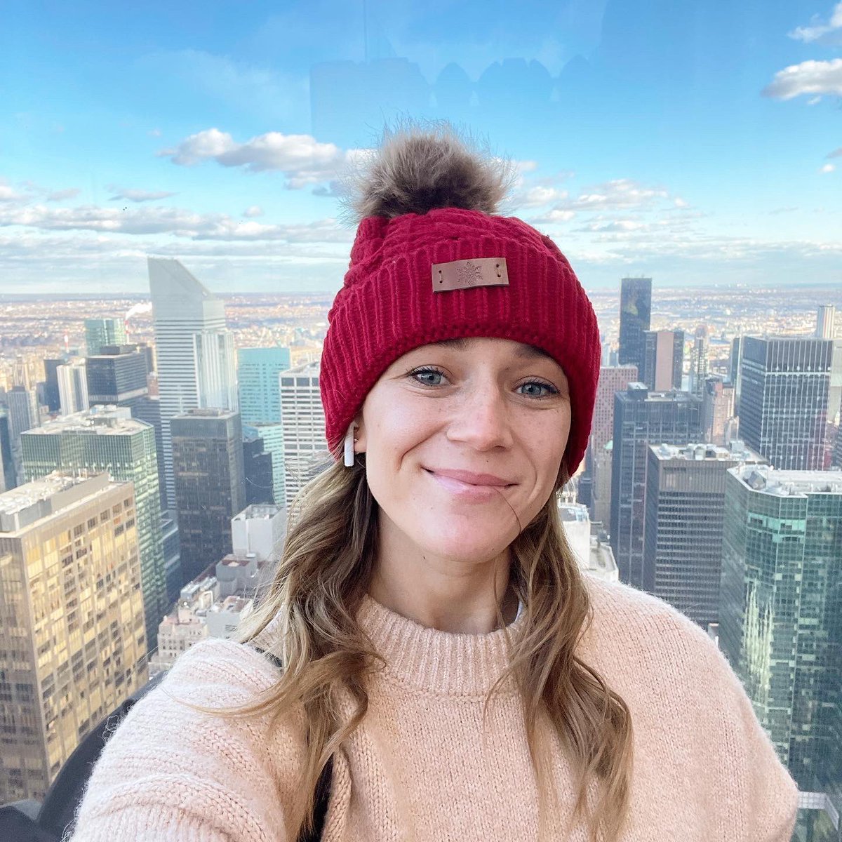 When I was in the psych ward my nurse got me to do a bucket list. I didn’t see the point because I didn’t plan to be alive. Eventually I wrote “go to NYC” at the top of the list. I was homeless, jobless &amp; homeless, I couldn’t see it changing. 6 years later - This was me today 🤍