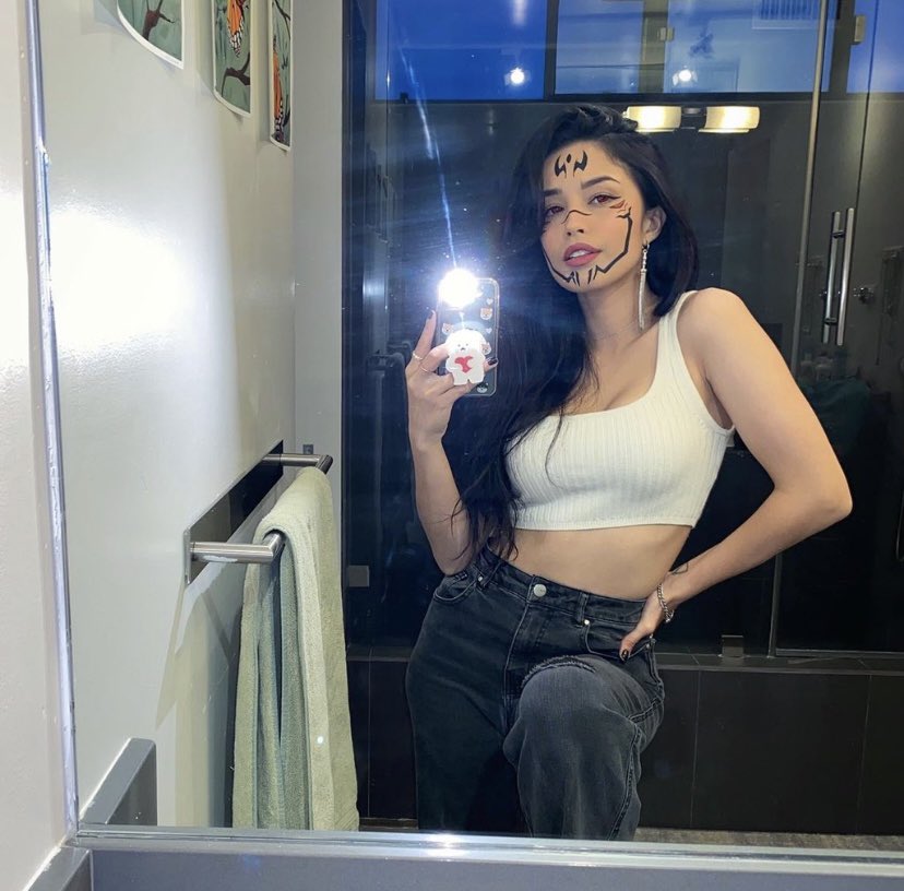 earyklaV's tweet photo. @Valkyrae ❤️puekam anukuS deffucs
-NOISNAPXP NIAMOD- https://t.co/XRXdzUDfWa