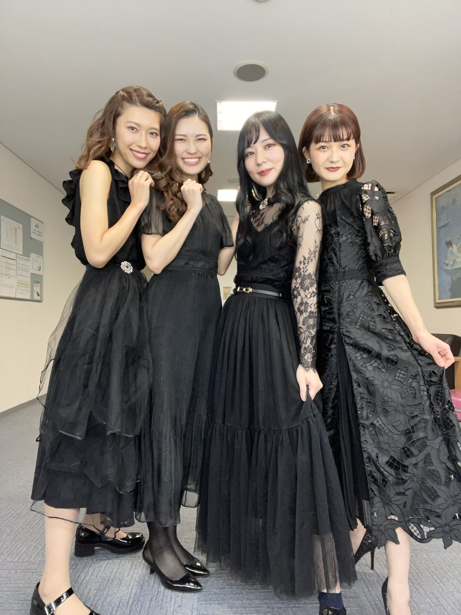 ShukO___violin's tweet photo. 昨日は
「TRUE Live Sound! vol.5〜Acceleration〜」at TOKO DOME CITY HALL
でした!
TRUEさんのパワフルかつ繊細な歌声、とても素敵でした❤️
今回は新曲にてソロも弾かせていただき、光栄です🥺
ストリングスのみんなでぱしゃり📷
#TRUE #TRUEさん #唐沢美帆 #つるせら #happyencount https://t.co/3QGDLMLZom