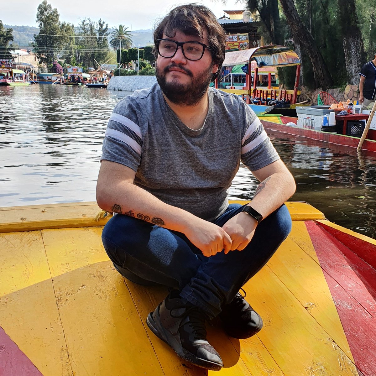 felixandropr's tweet photo. #NuevaFotoDePerfil pa mis 3 fanses https://t.co/QDd9oRqRD0