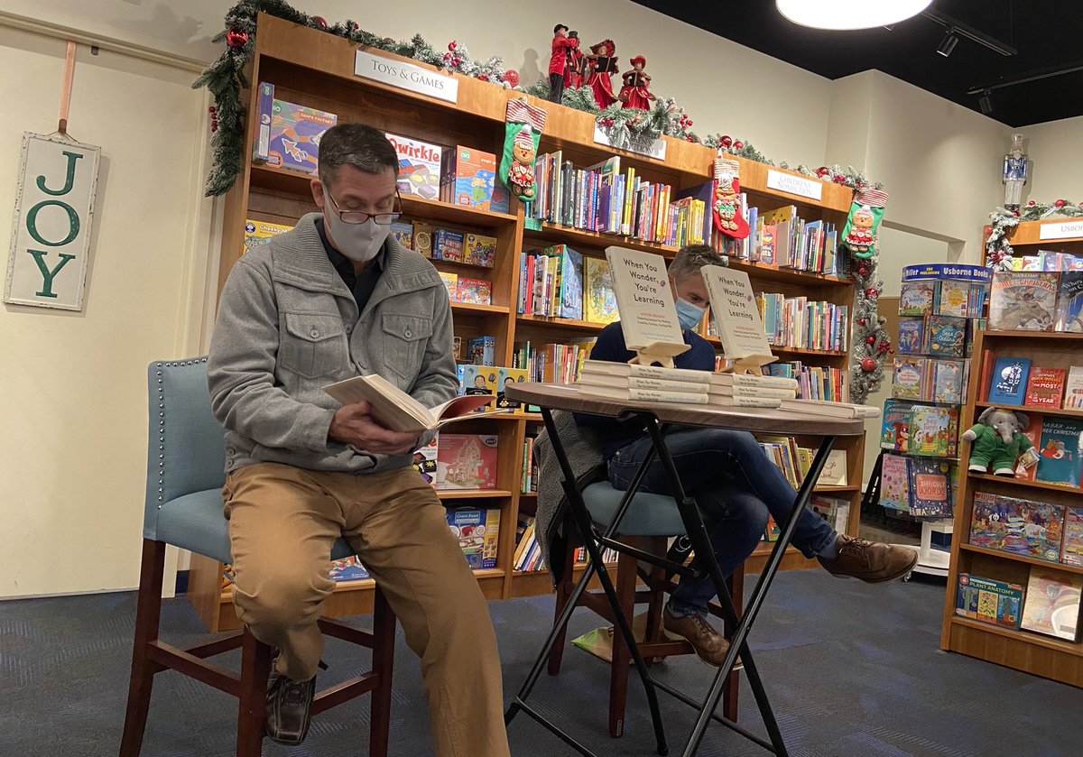 jen_yuhas's tweet photo. Curiosity. Kindness. Love.
A great evening enjoying @When_You_Wonder! @riverstonepgh #thefredmethod #misterrogers #threewaystoultimatesuccess https://t.co/EiMZTR3GjX