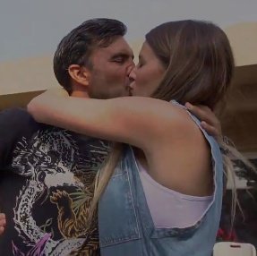 dios, si estoy llorando... pero me quedo con esto con tu felicidad <a href="/MicaViciconte/">Mica Viciconte🌊</a> y la de tus seres queridos 💚 ahora a contar los días para el nacimiento de Luca Cubero. felicitaciones también al papá <a href="/5poroto/">Fabian Cubero</a>
