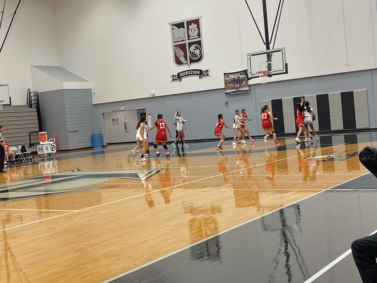 Deb Ramirez 🦈 tweet media