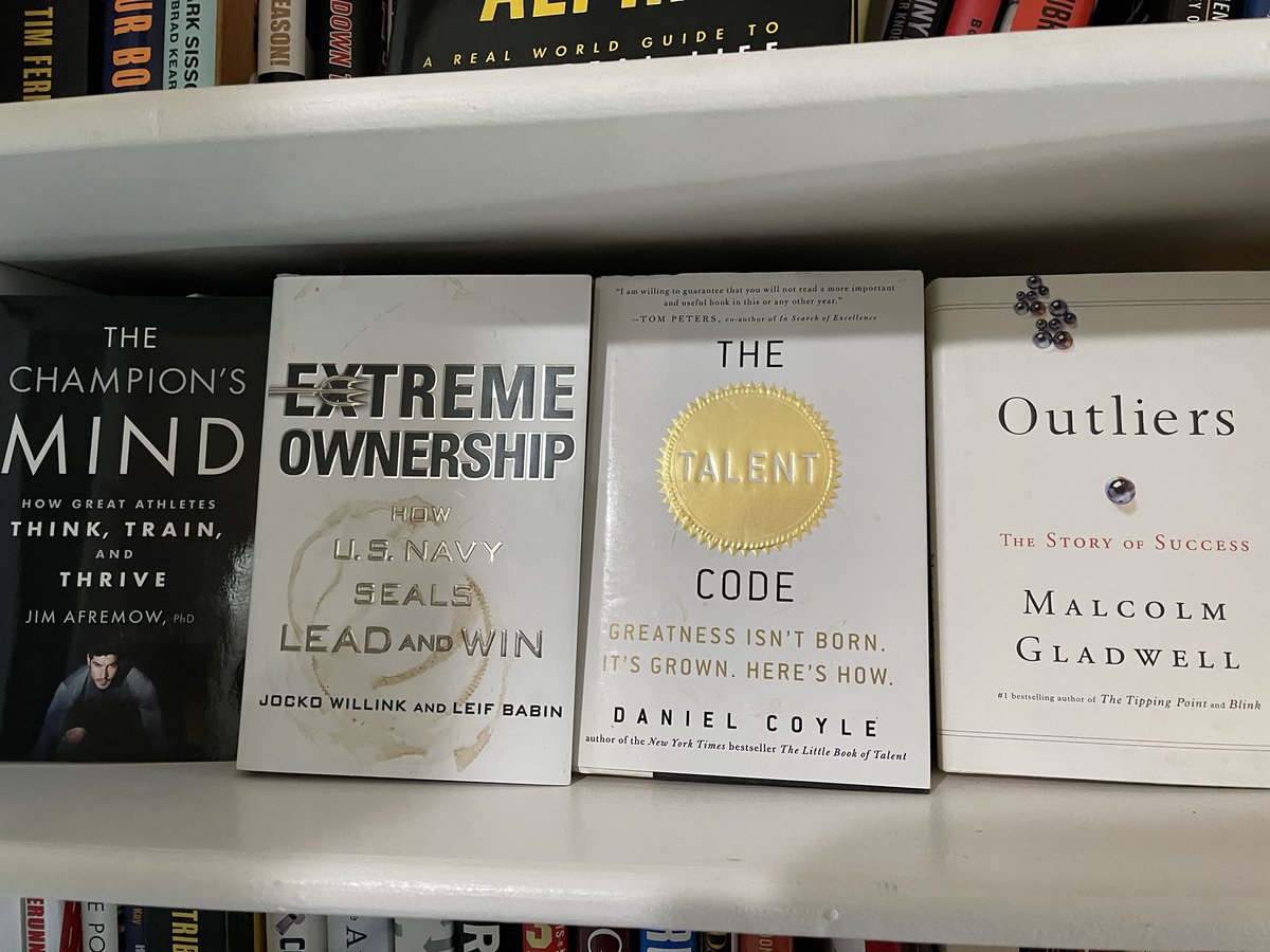 NorCalU1's tweet image. Talking to a young coach who played for us and is going to be a good one. We shared some books that I thought would be good for him. Impressive young guy! These are a few. Readers are leaders. @Coach_Enriquez @c_longaker44 @mcneil_pitching