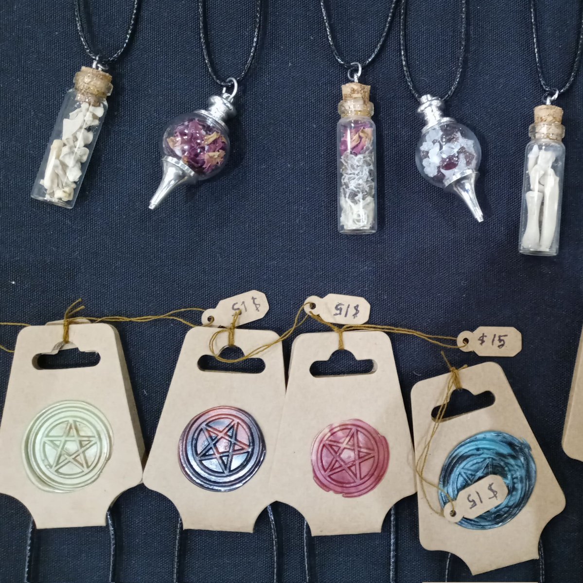 CrowsNestSystem's tweet image. @pluralivity  we are a diagnosed system of 6 who run a metaphysics shop. We hand make all our products shown in the pictures! The We use real crystals and herbs. Our shop is FaerieCrossroads