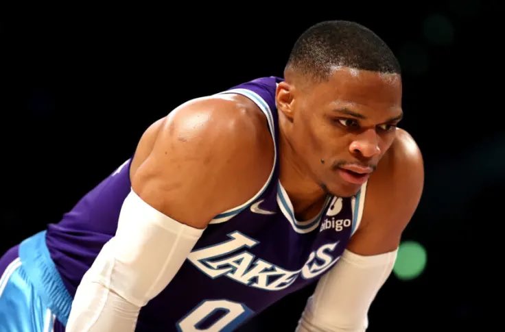 TheHoopCentral's tweet photo. Russell Westbrook tonight:

31 Points 
13 Rebounds 
10 Assists 
2 Steals
55% FG
3/6 3PM https://t.co/DKi2vPr8ma