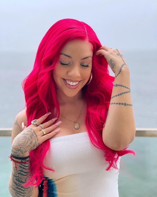 🌹 https://t.co/uiss09UVOw