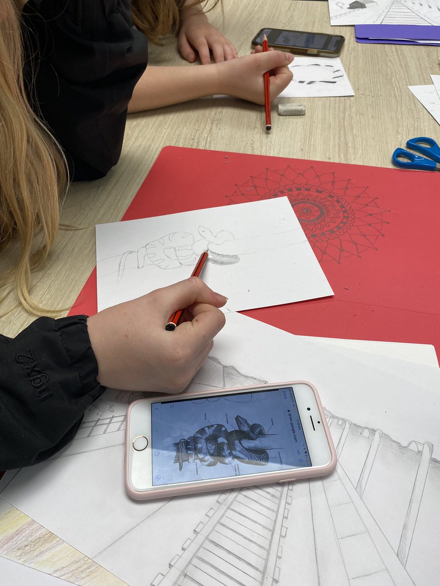 Katrina Axford tweet media